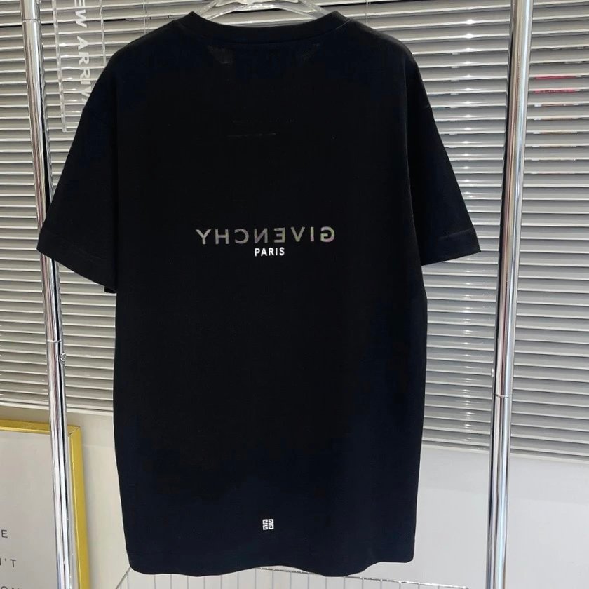 Givenchy Givenchy แขนสั้นผู้ชาย Street Wear Reverse English Letter Slogan Printing Extremely Simple 