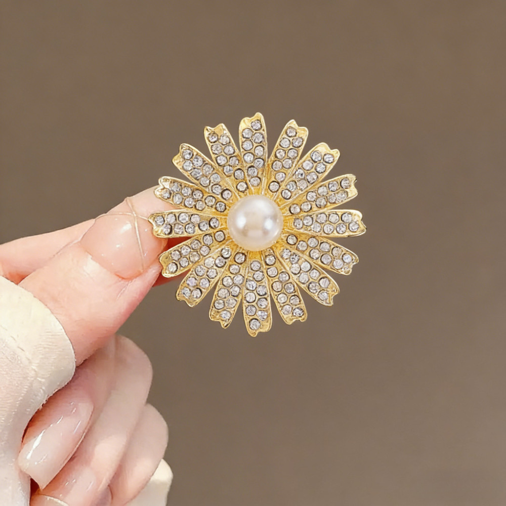 เข็มกลัดดอกไม้ชุบทอง สำหรับคาร์ดิแกนและสูท สวยงามและสวมใส่ง่าย