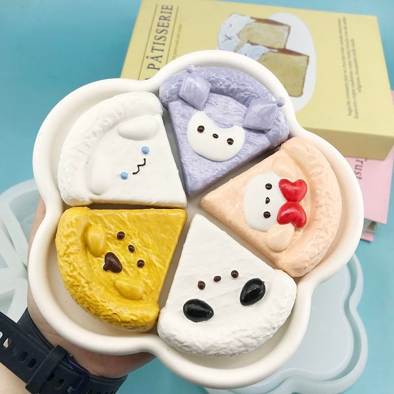 Ready Stock Hot Sale!Sanrio Rice Ball แม่พิมพ์พิซซ่า DIY เบเกอรี่ในครัวเรือนเกรดอาหาร Easy Release แม่พิมพ์ช็อกโกแลตเค้กแม่พิมพ์คุณภาพสูง Serv