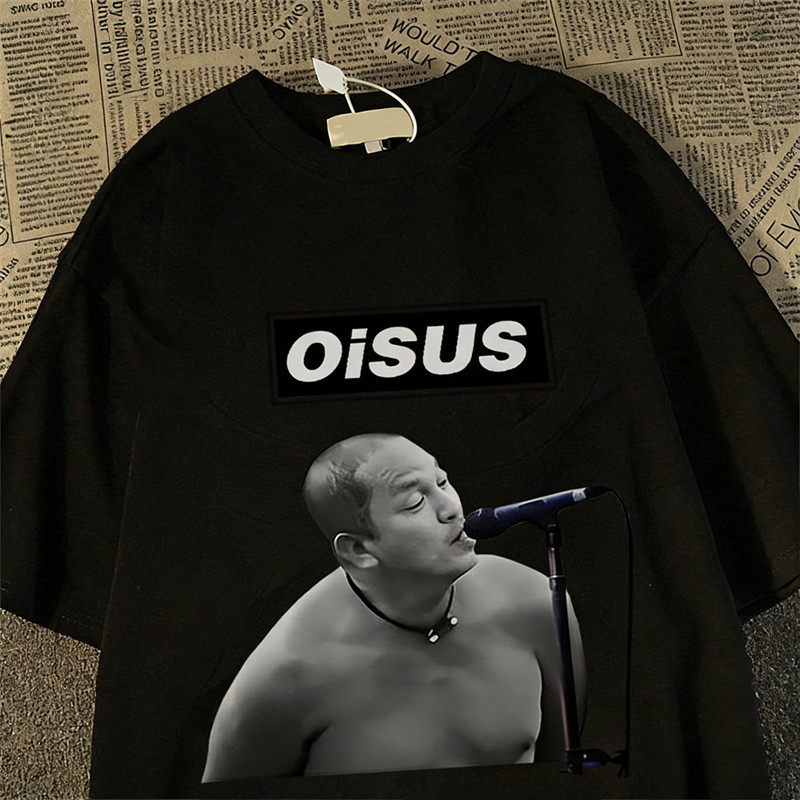 (จัดส่งตลอด 24 ชั่วโมง)Alpha Threads Qkoole เสื้อยืดลาย oisus น้าค่อม ร้องเพลง พร้อมส่ง เสื้อยืด1.05