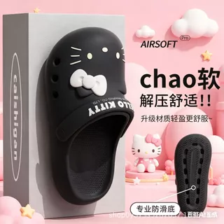 2026 สไตล์ใหม่ Sanrio ของแท้ HelloKitty Hole รองเท้าผู้หญิงสวมใส่ด้านนอก Shit-stepping หนา soled Anti-slip Baotou20260415