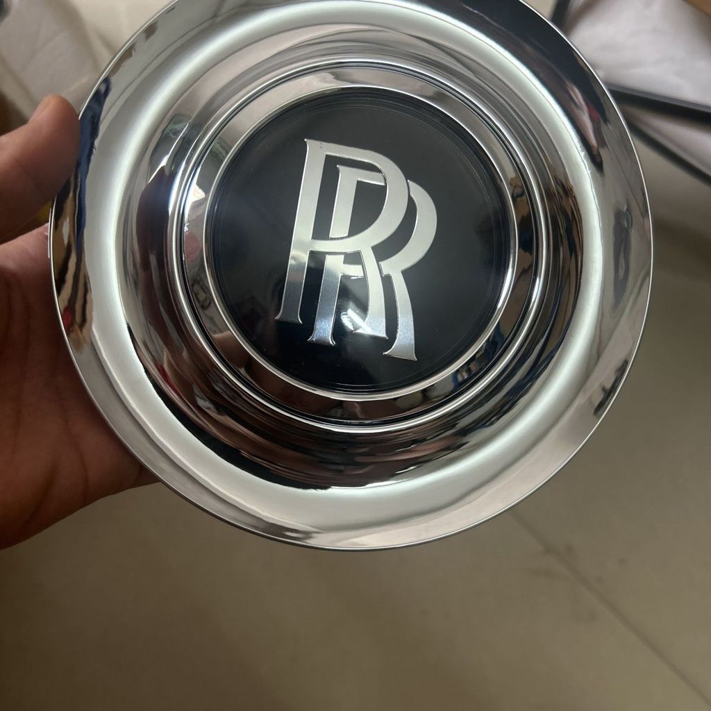 [คําแนะนําขายร้อน] Rolls-Royce Floating Cover Influencer Floating Cover Rolls-Royce Hub Cover