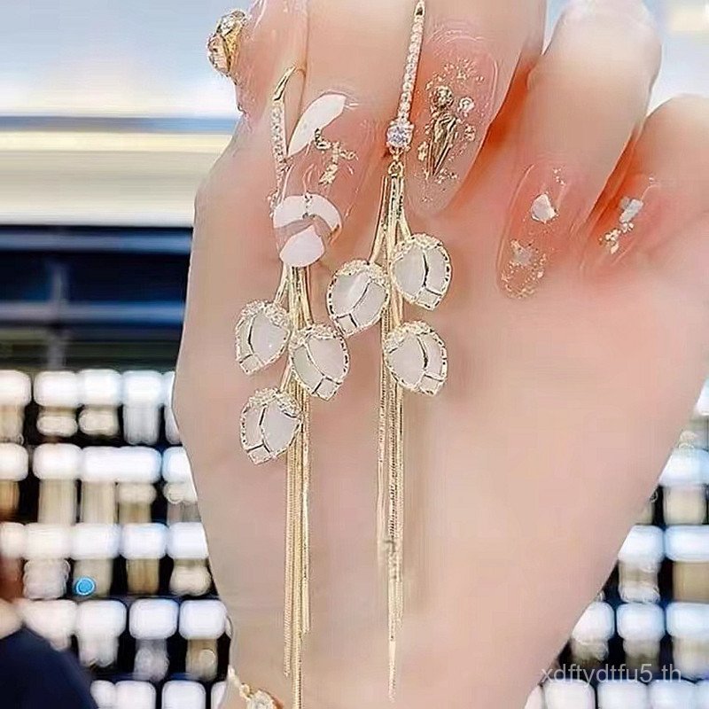 ทิวลิปต่างหูสไตล์คลาสสิกสำหรับสาวหน้ากลม สร้อยคอพู่ดอกไม้ PN2S