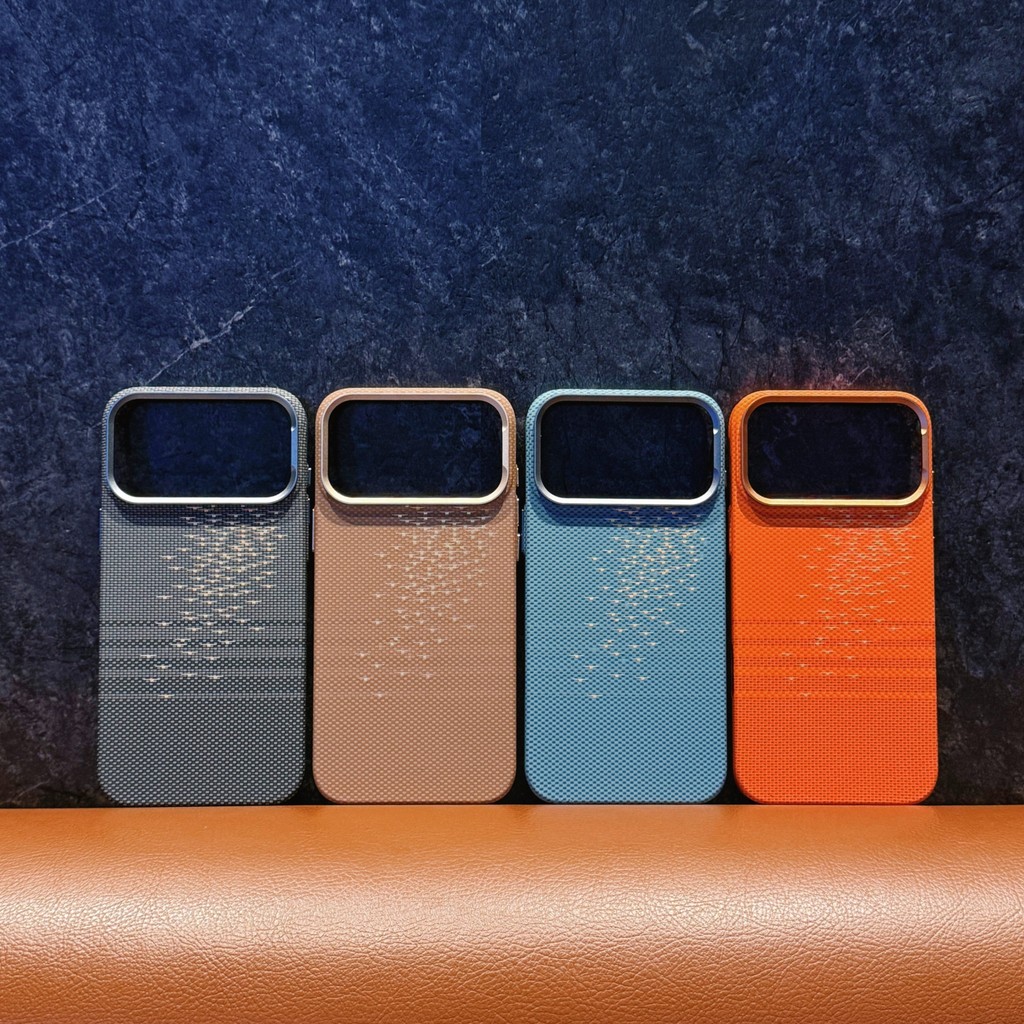 คาร์บอนไฟเบอร์แม่เหล็กแสงบางลอยเหมาะสําหรับ ไอโฟน 15 16 17 มือโปร สูงสุด เคสโทรศัพท์เคฟล่ากันกระแทกเคสป้องกันปุ่มโลหะรวมทุกอย