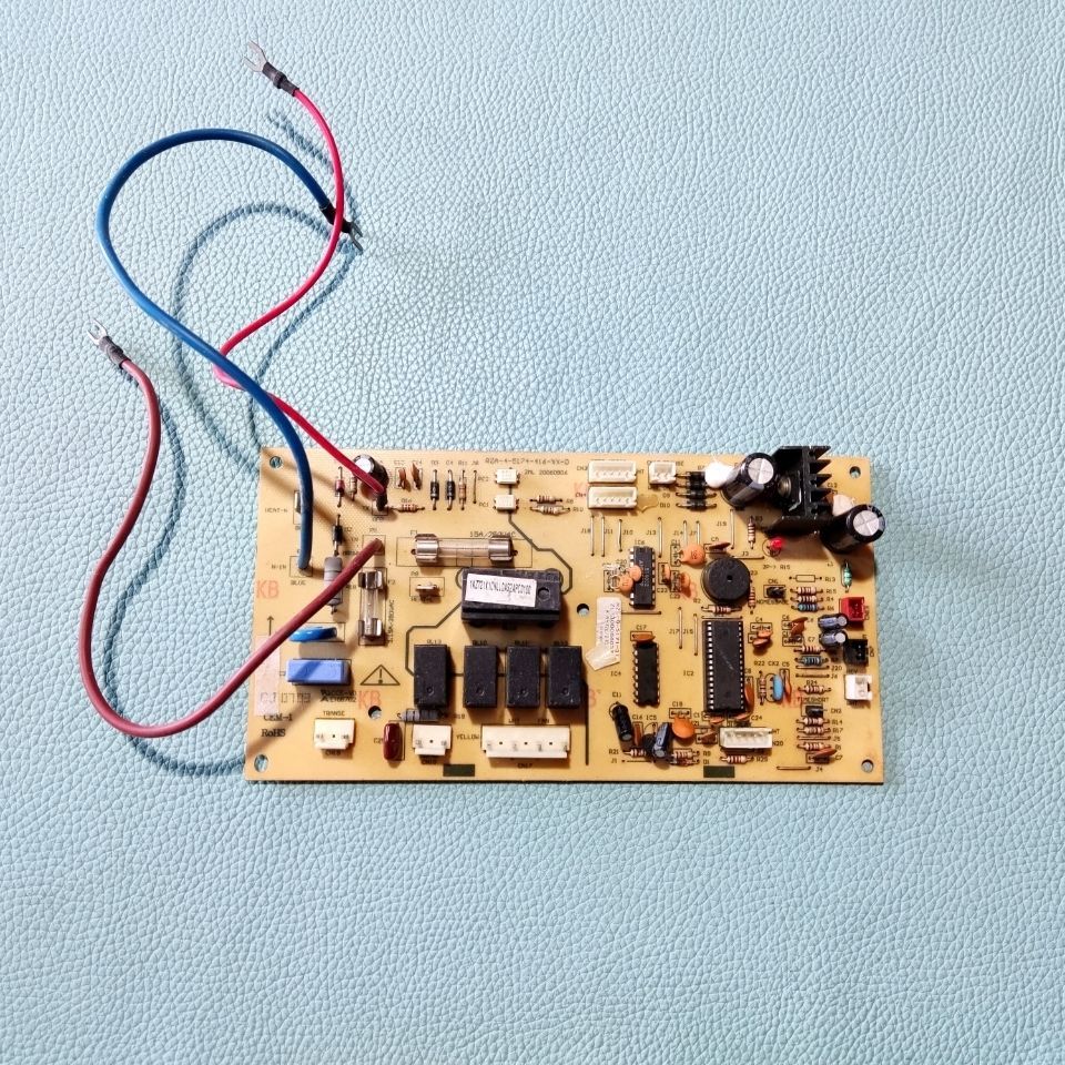 **เมนบอร์ดสำหรับแอร์ Hisense รหัส RZA-4-5174-416-XX-1 และ RZA-0-5171-437-XX