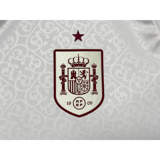 แฟน ๆ การแก้ไข สเปน 2026/27 ผู้ชายสเปนออกไปแขนสั้นเสื้อฟุตบอลเสื้อยืด