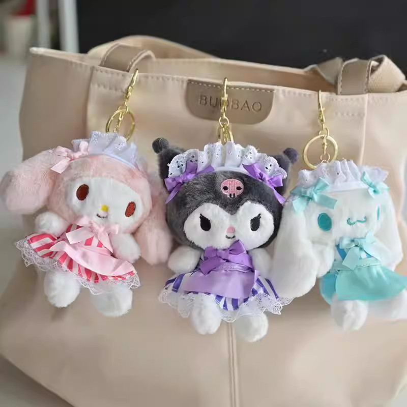 พวงกุญแจ SANRIO พวงกุญแจตุ๊กตาคุโรมิ/เมโลดี้ จี้ตุ๊กตาโลลิต้าน่ารักสำหรับแขวนกระเป๋านักเรียน