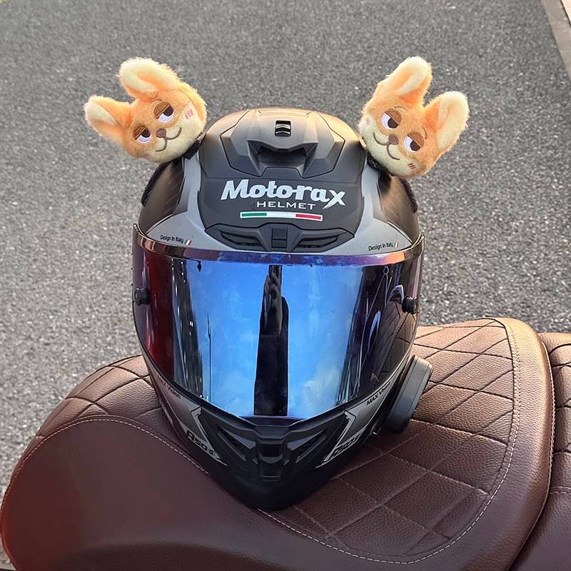 No helmet!! Rabbit Police Officer Doll Helmet Decoration Hat Stickers Nick Doll Ski Helmet Decoratio