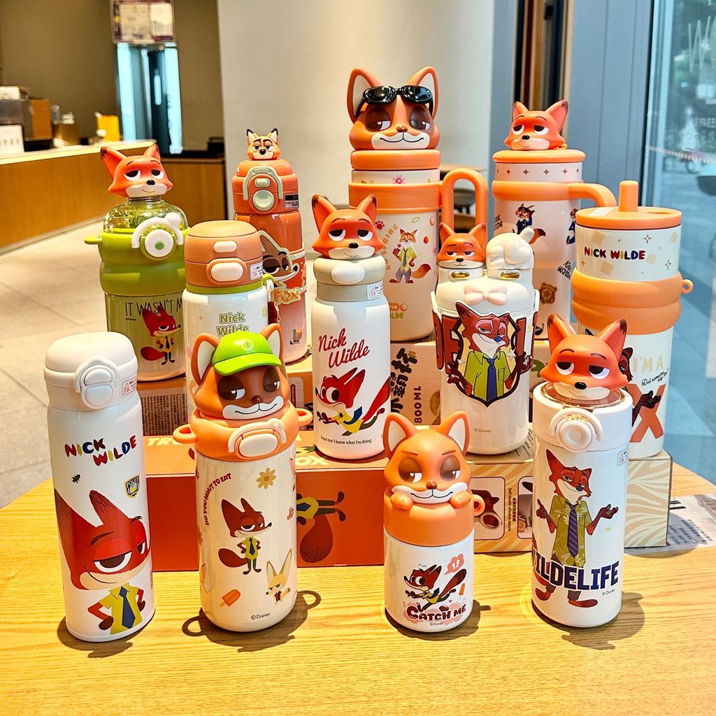 Crazy Animal City 2 สินค้ากระติกน้ําร้อนถ้วย Judy Nick Straw Thermos Cup ถ้วยกาแฟนักเรียนสไตล์ใหม่โรงเรียนพิเศษเย็นถ้วยน้ําเกรดอาหารป้องกันการรั่วแบบพกพาหมวกขนาดใหญ่