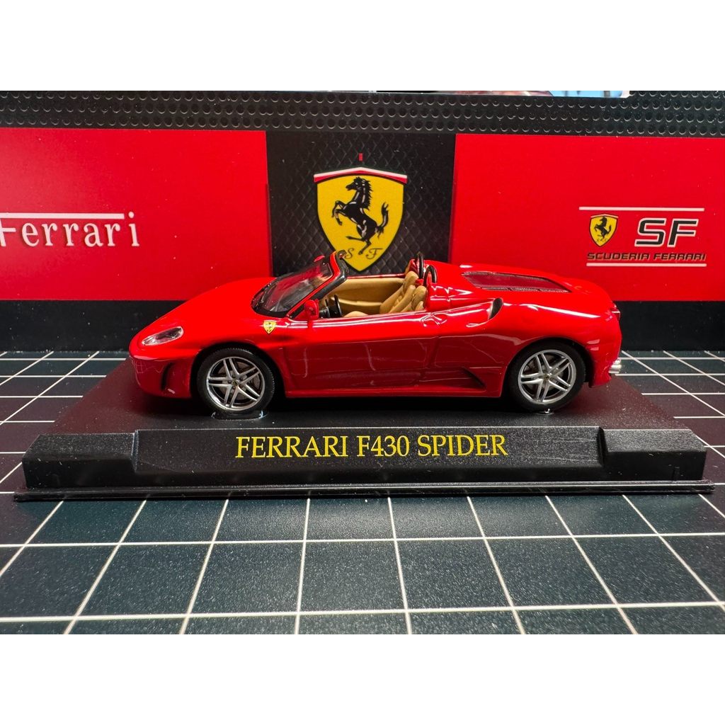 Ferrari Ferrari F430 Spider Convertible Version,โมเดลรถโลหะผสม1/43,สีแดง,พร้อมฐานจอเดิม.สภาพรถใหม่ทั