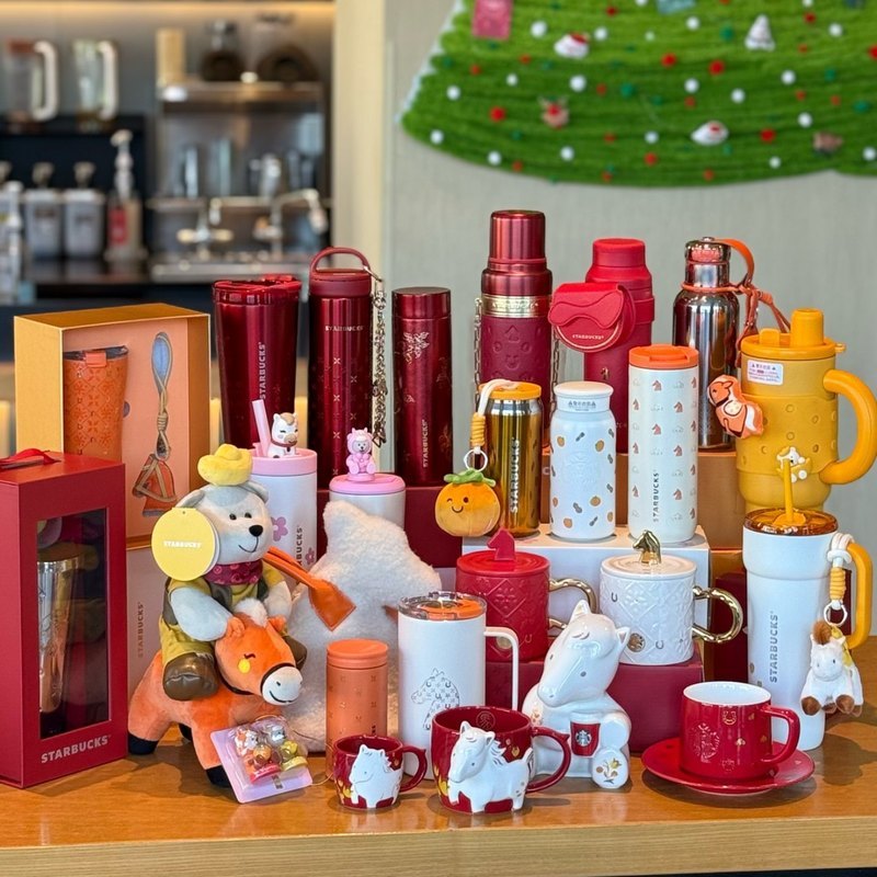 2026 Starbucks Cup New Year Horse Zodiac แก้วเซรามิค ถ้วยเก็บความร้อนสแตนเลส ถ้วยฟาง