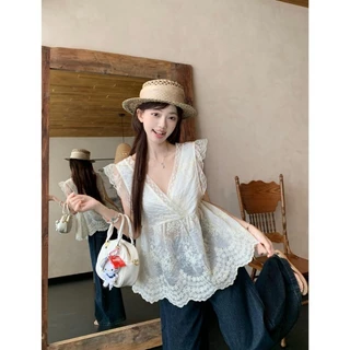 LINNA~Xเวอร์ชันเกาหลี คอวี ลูกไม้ แขนกุด เสื้อเชิ้ต รุ่นใหม่ สไตล์แฟชั่น
