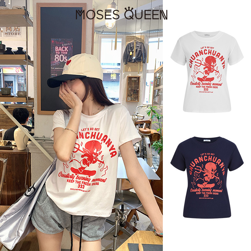 MOSESQUEEN เสื้อยืดแขนสั้นสตรี ลายพิมพ์ปีศาจ โทนสีสดใส แบบ Moses Queen Street #63586