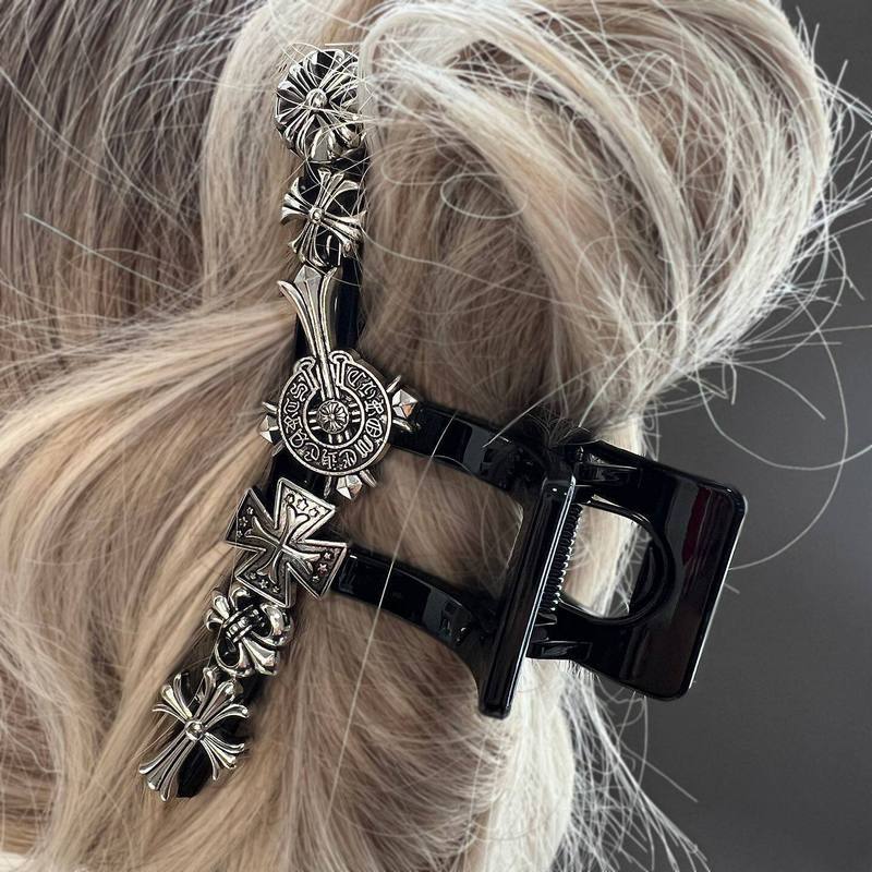 Gothic Aesthetics Shark Clip Iris Cross Clip Back Head Punk Style Fashion Unique Hair Clip Female Hi