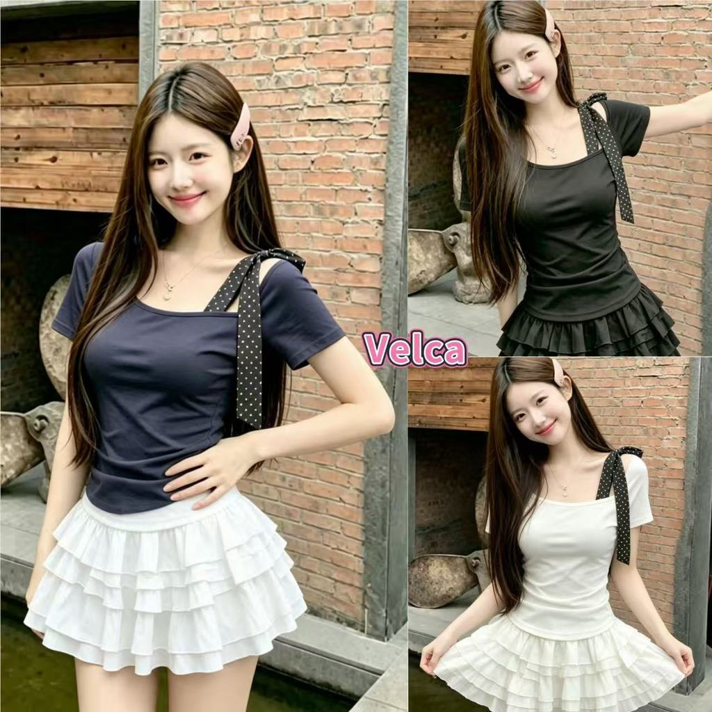 Velca ส่งไวจากไทย เสื้อท่อนบน ลายจุด ปาดไหล่ แขนสั้น ดีไซน์สายผูก หวานน่ารัก เกาหลี