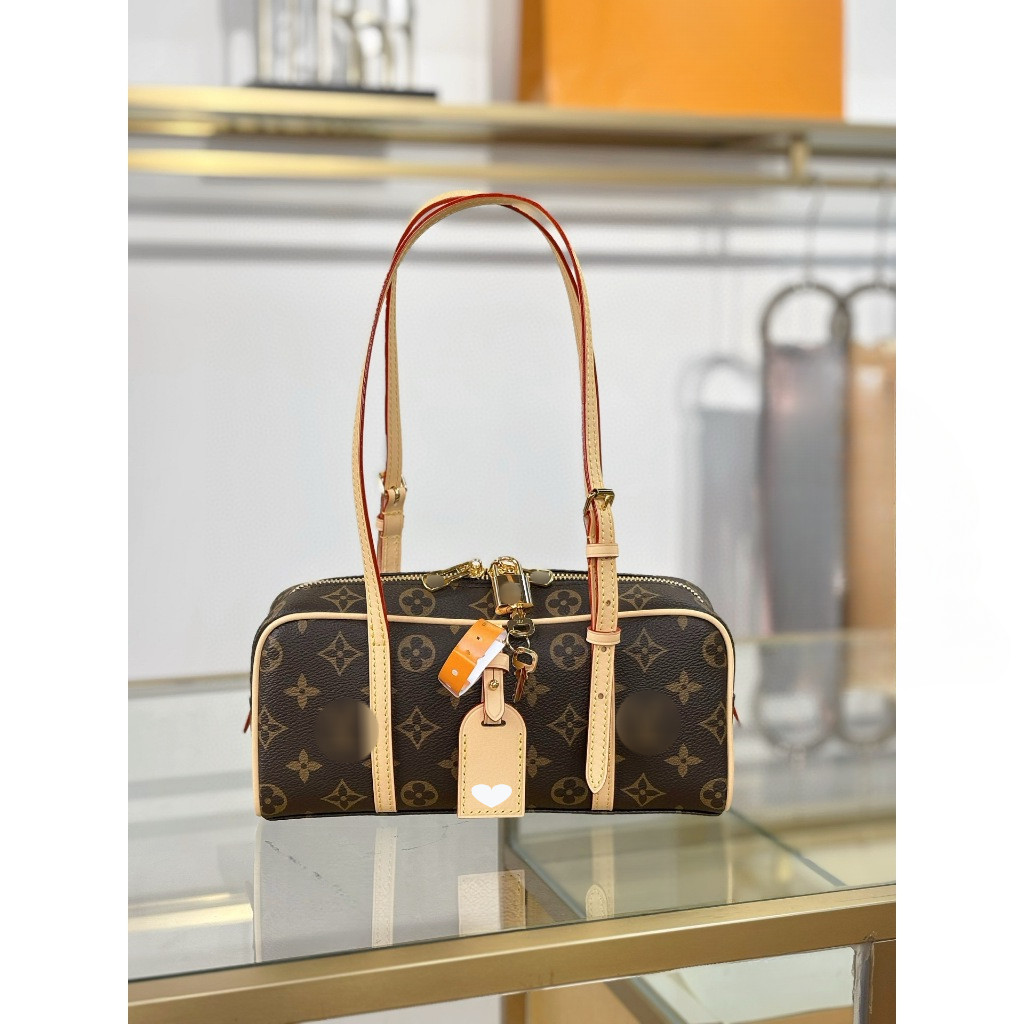 vip quality m47031 sz26*11.5*6.5cm