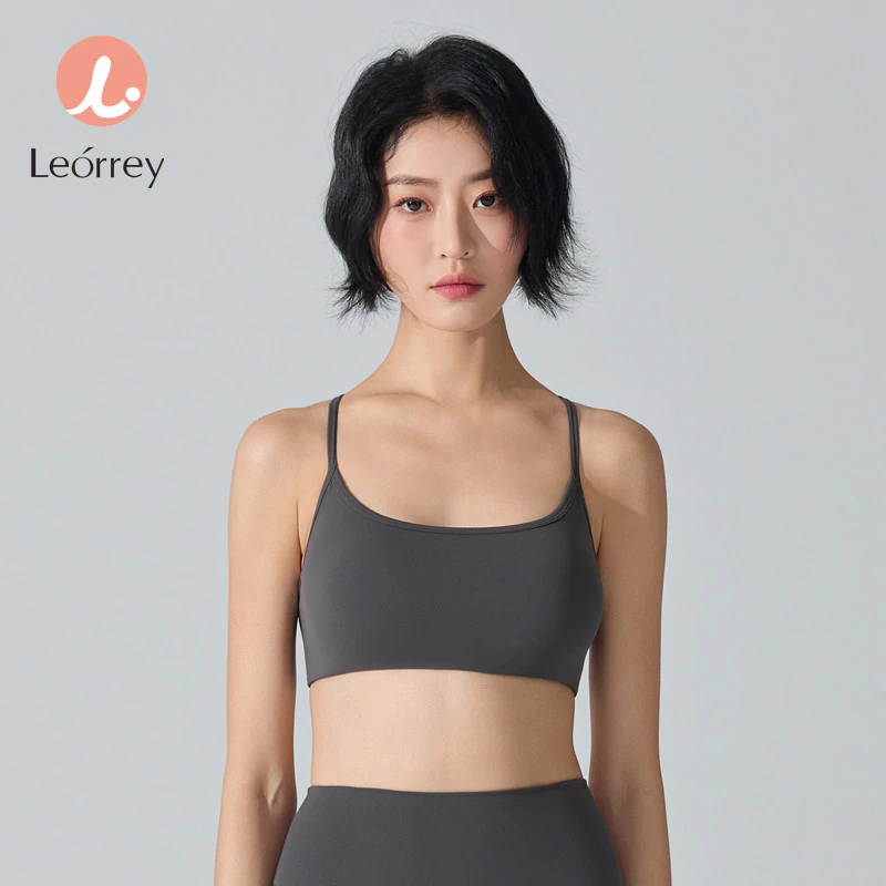 Leorrey บราออกกำลังกายไขว้หลัง บราโยคะมีแผ่นรอง thumbnail 4