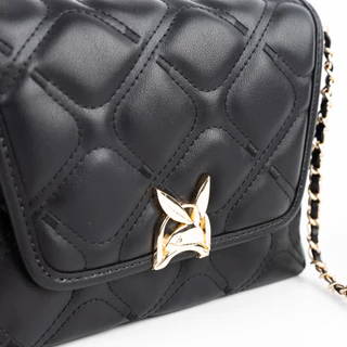 PLAYBOY รุ่น Cira Flap Bag(O)กระเป๋าสะพายข้างผู้หญิง รหัส ST-BS262PB159 ดีไซน์หนังบุนวมทั้งใบ มี 2 สี