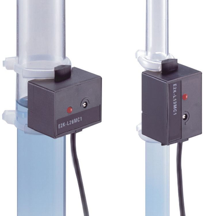 E2K-L26MC1 E13MC1 C2 Capacitive Liquid Level Sensor ระดับน้ํา Proximity Sensor สวิตช์เซ็นเซอร์