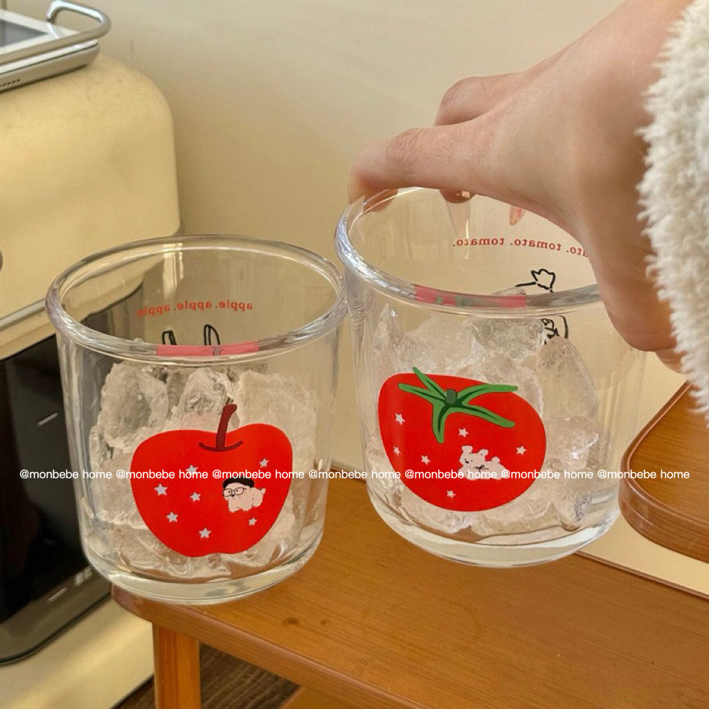 แก้วน้ำ แก้วกาแฟ insเกาหลีลายแอปเปิ้ล🍎มะเขือเทศ🍅คริสต์มาส สำหรับร้านกาแฟ 400ml พร้อมส่ง