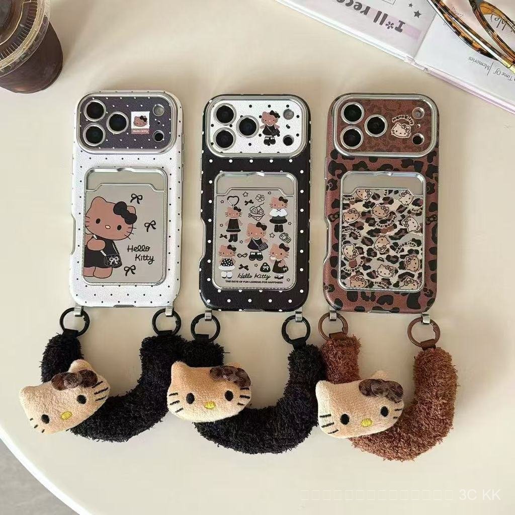 เคสโทรศัพท์สไตล์ชาแนลเกาหลี-ญี่ปุ่นลาย KT พร้อมที่ใส่บัตรและสายข้อมือ สำหรับ iPhone 17promax 16/15/14/13