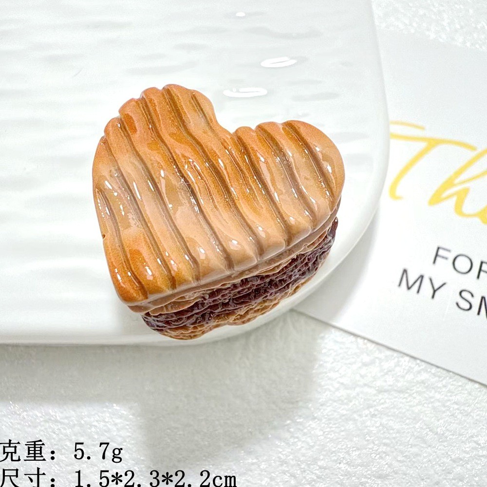 10ชิ้น/ถุงจําลองอาหารของเล่นช็อคโกแลตแซนวิชอุปกรณ์เรซินครีมกาว ทําเอง กิ๊บขนาดเล็กหลุมรองเท้าหัวเข็มขัดเครื่องประดับกรณีโทรศัพท์ - รูปที่ 6