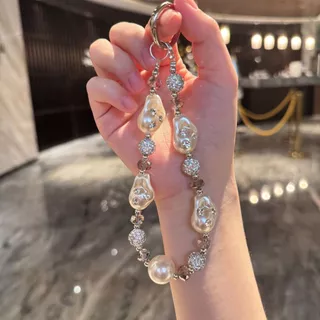 SAMSUNG แฟชั่นคริสตัลแหวนมือสายรัดข้อมือเชือกเส้นเล็ก พลอยเทียม สําหรับ ไอโฟน หัวเว่ย เรดมี่ เสี่ยวหมี่ ซัมซุงโทรศัพท์เสน่ห์เพชรโบว์สร้อยข้
