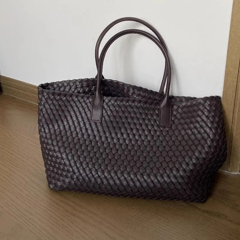 New fashion bags Autumn/Winter 2025, large bags, large capacity, woven bags, women's handbags, mediu
