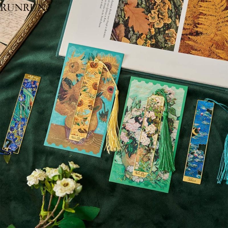 RUN Hollowed Flower Painting Book Marker Book Page Divider สําหรับคนรักหนังสือครู