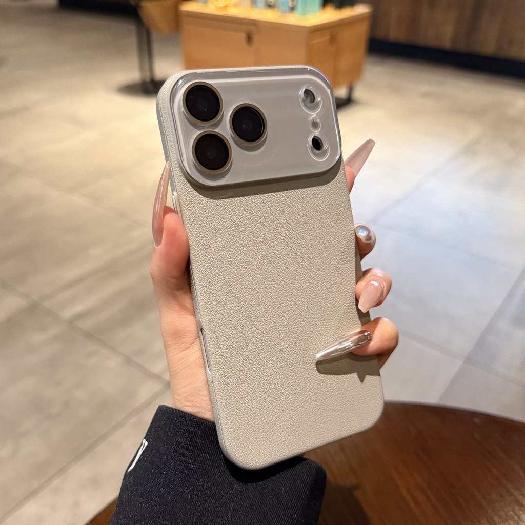 ใหม่ปลอกคริสตัลหรูหราเลนส์ลิ้นจี่ผิวเนื้อพีซีเคสแข็งทนต่อการตกสําหรับ ไอโฟน 15 16 17 มือโปร สูงสุด เต็มกันกระแทกปกหลัง