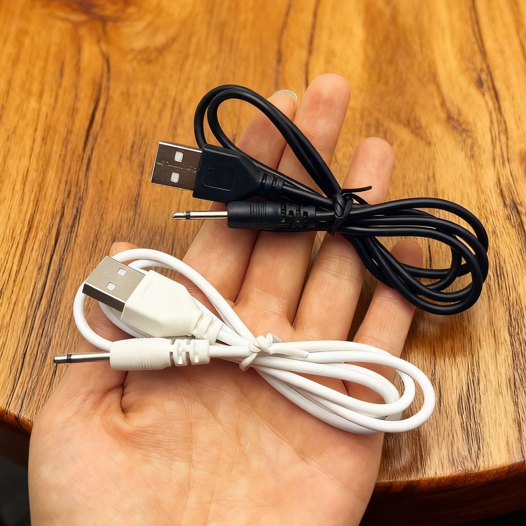 อุปกรณ์นวดและเครื่องล้างหน้า สายชาร์จ USB แบบหัวกลมรูเล็ก 2.5 พิน