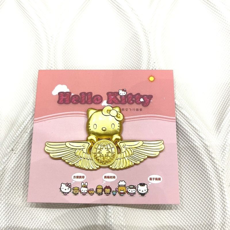 EVA Air HelloKitty HelloKitty Original Hello Kitty Golden Flight Badge Stewardess Flight Attendant B