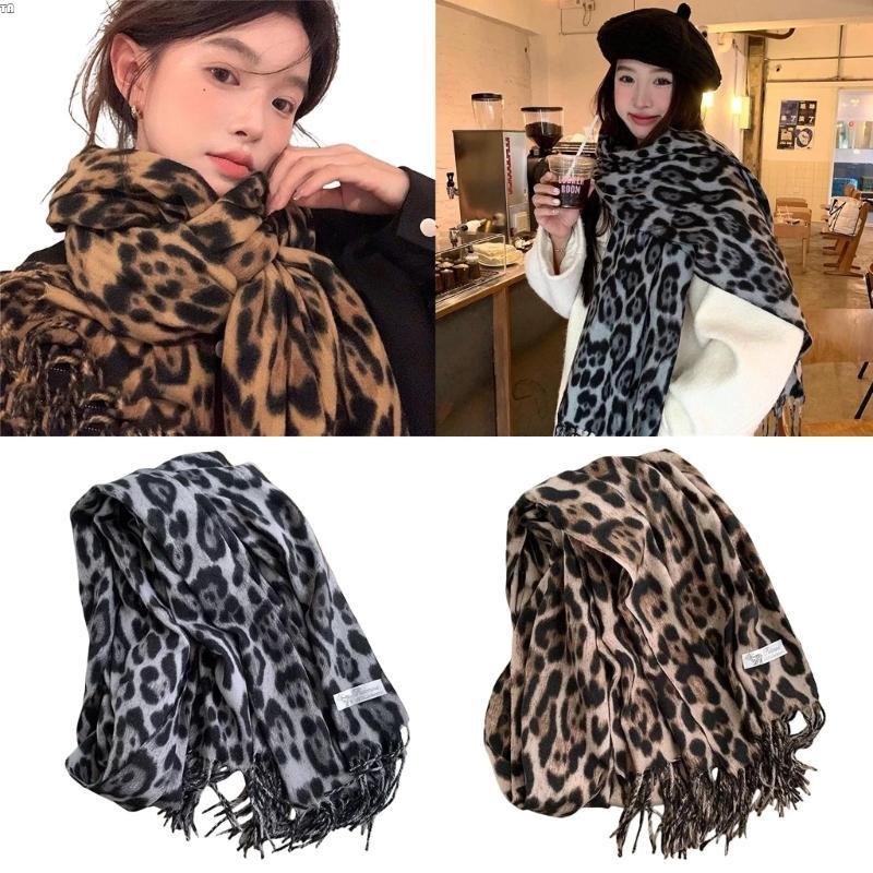 ผ้าพันคอ womens leopard print น้ำหนักเบา ขอบฝอยมีสไตล์