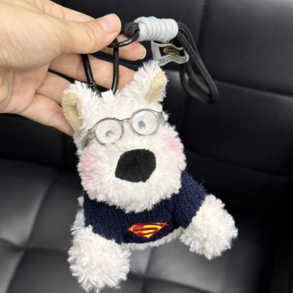 West Highland Scribbable Puppy Superman Plush พวงกุญแจจี้กระเป๋าจี้ Little Red Book สไตล์เดียวกันสาว