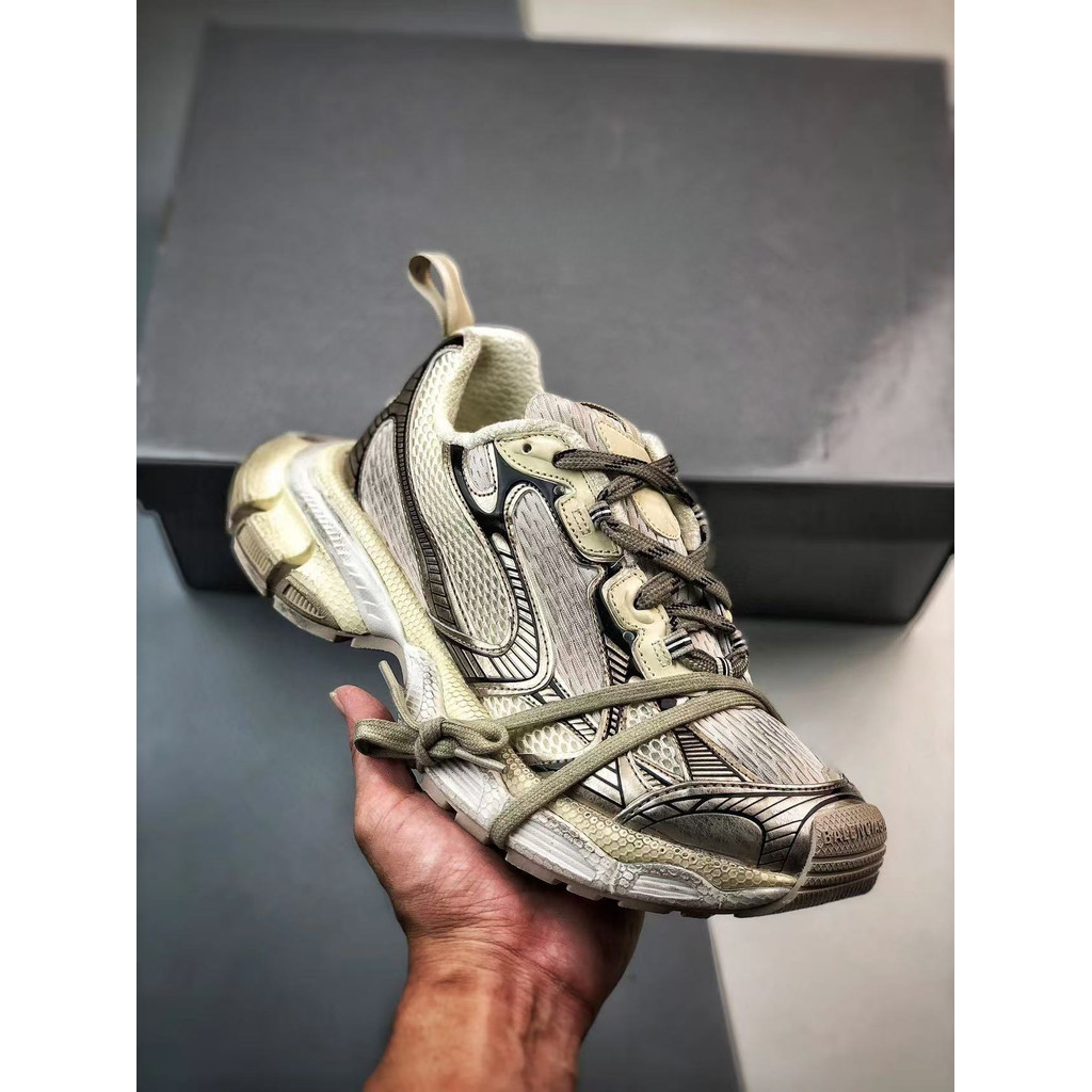 9 สี 3XL B Phantom Rubber Track Sneaker 3XL