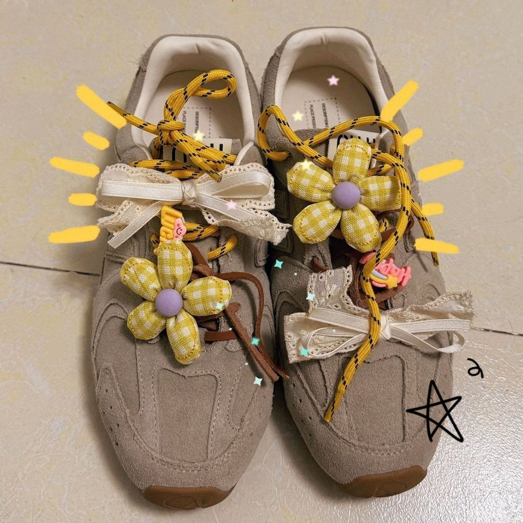 JUA Small puff shoe charms are compatible Samb Decorative colorful flowers for shoelaces of German t