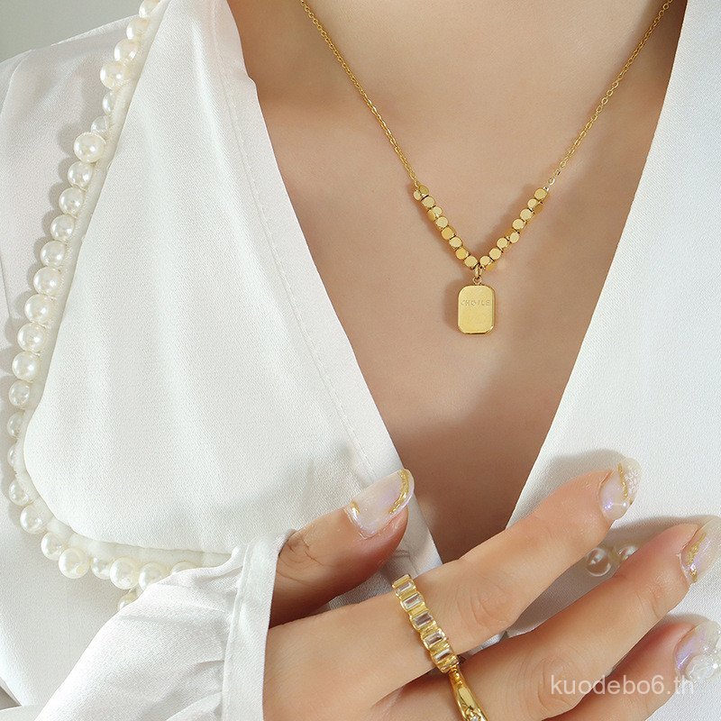 จี้สร้อยคอนีโอสไตล์เรขาคณิตสแควร์ ตัวอักษรยี่ห้อ ทำจากเหล็กไทเทเนียมเคลือบทอง H7T5