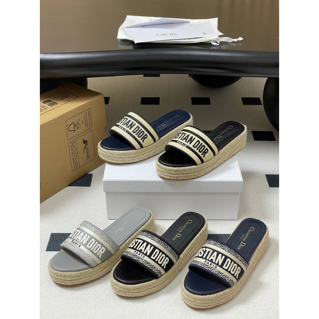 25ss Dior Bucket รองเท้าแตะ Dior รองเท้าแตะรองเท้าแตะฤดูใบไม้ผลิฤดูร้อนสไตล์ใหม่รองเท้าแตะ Dior รองเ