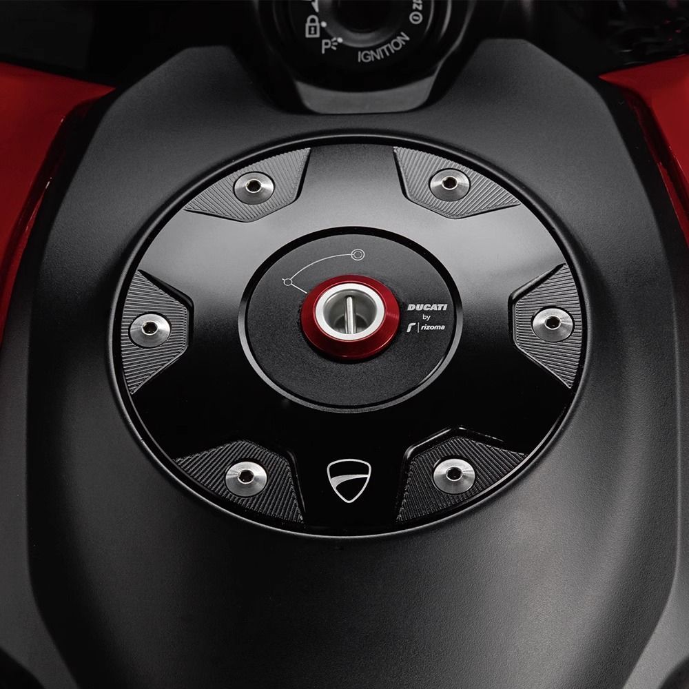 ฝาถังน้ำมัน Rizoma x Ducati แบบล็อกกันขโมย สำหรับ Diavel 1260 (19-23) | มีส่วนลด