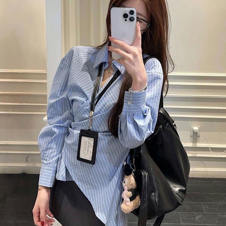 ผู้หญิงชุดลําลองสไตล์บางวิทยาลัยดูร้อย Slinky ปกเสื้อ Laced-Up กระโปรงเอวผู้หญิงชุด Classy เสื้อ 2EZ