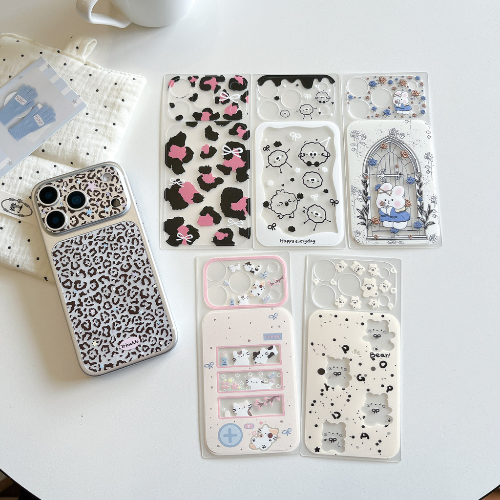 การ์ตูนยอดนิยม Matte Back Skin Wrap สําหรับ iPhone 16 Pro 16 Pro Max 17 Pro 17 Pro Max Anti-Scratch สบาย Touch Film