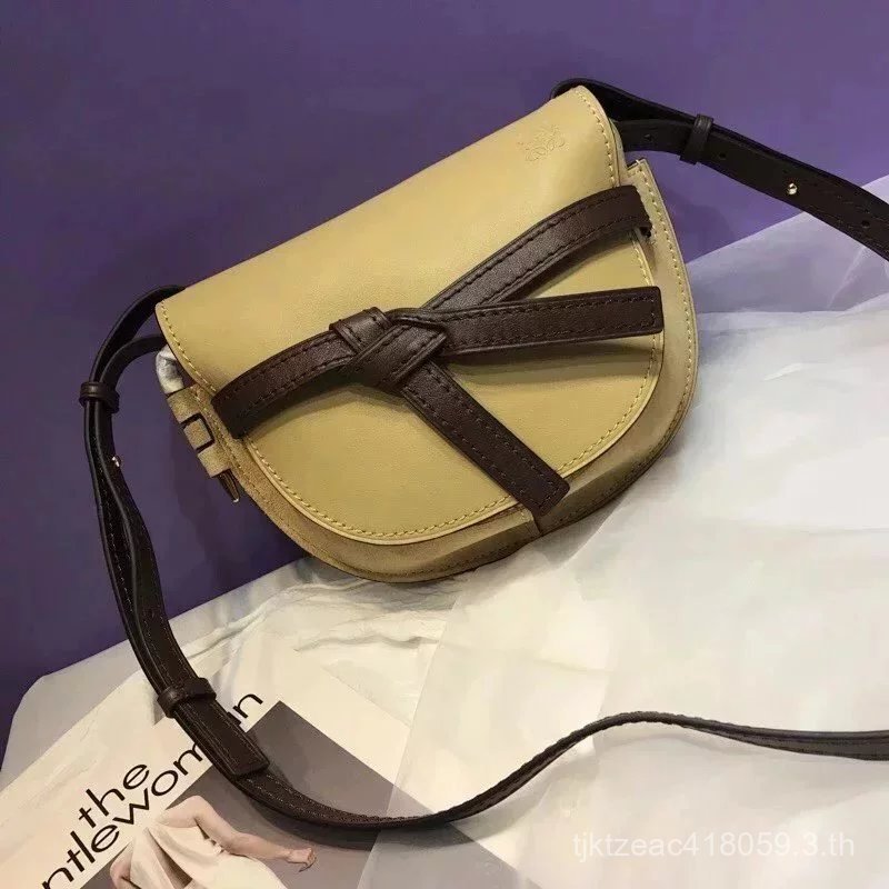 Loewe กระเป๋าผู้หญิง สุดยอด
