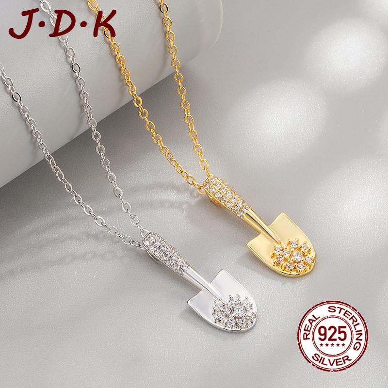 JDK สินค้าใหม่ 18K Gold Small Shovel สร้อยคอแฟชั่น 925 จี้เงินผู้หญิงรุ่น