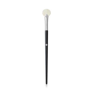 SUPERMOM Fan Brush Highlighter 1pc #227 ซุปเปอร์มัม แปรงทรงพัดขนาดเล็ก.