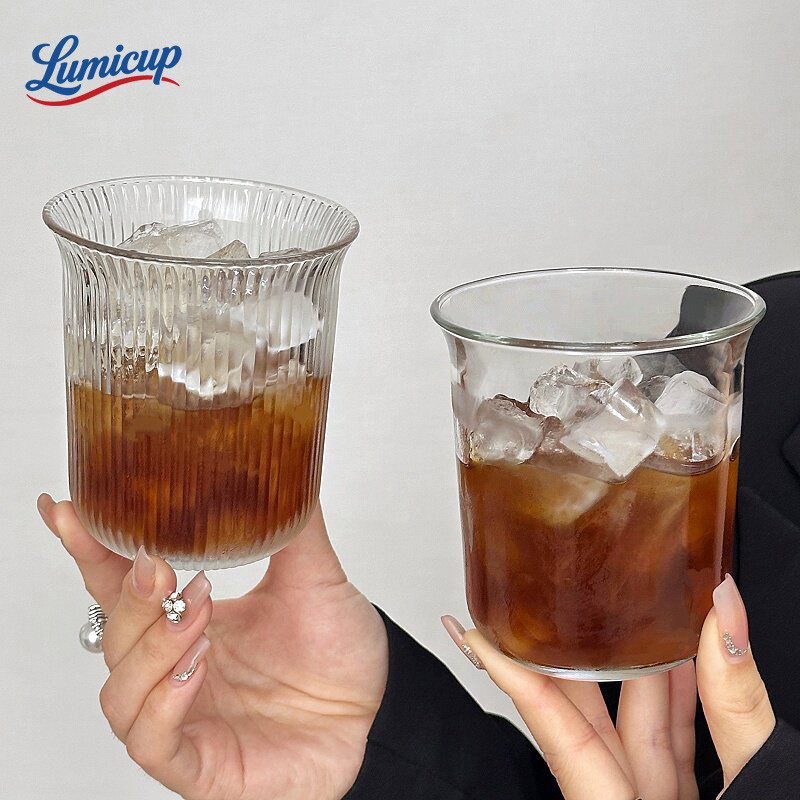 แก้วกาแฟเย็น แก้วน้ำใสสไตล์มินิมอล ทนความร้อน-เย็น ขนาด 350ml/460ml พร้อมน้ำแข็ง ใช้ได้ทุกวัน