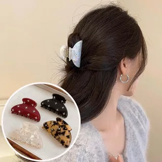 คลิปหนีบผมแบบครึ่งห่อ ออกแบบด้วยดาวระยิบระยับ เหมาะสำหรับผม 여성ที่มีเส้นผมบาง