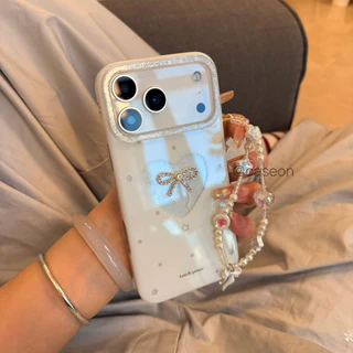 Hollow Heart Glitter ins เหมาะสําหรับ 17promax 16iPhone15pro สร้อยข้อมือผีเสื้อเชลล์ 13promax