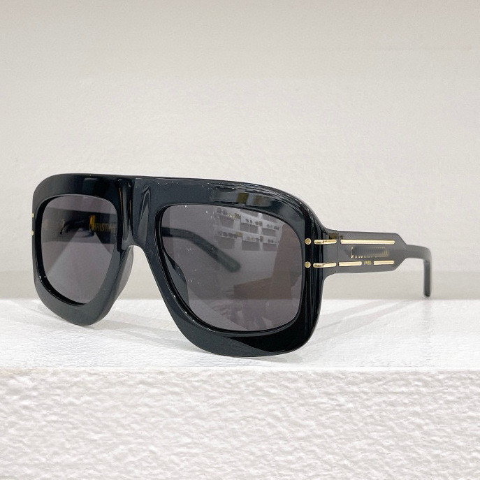 HT2T D**R CD Printed sunglasses for men Women's large-frame sunglasses in the same style signature m