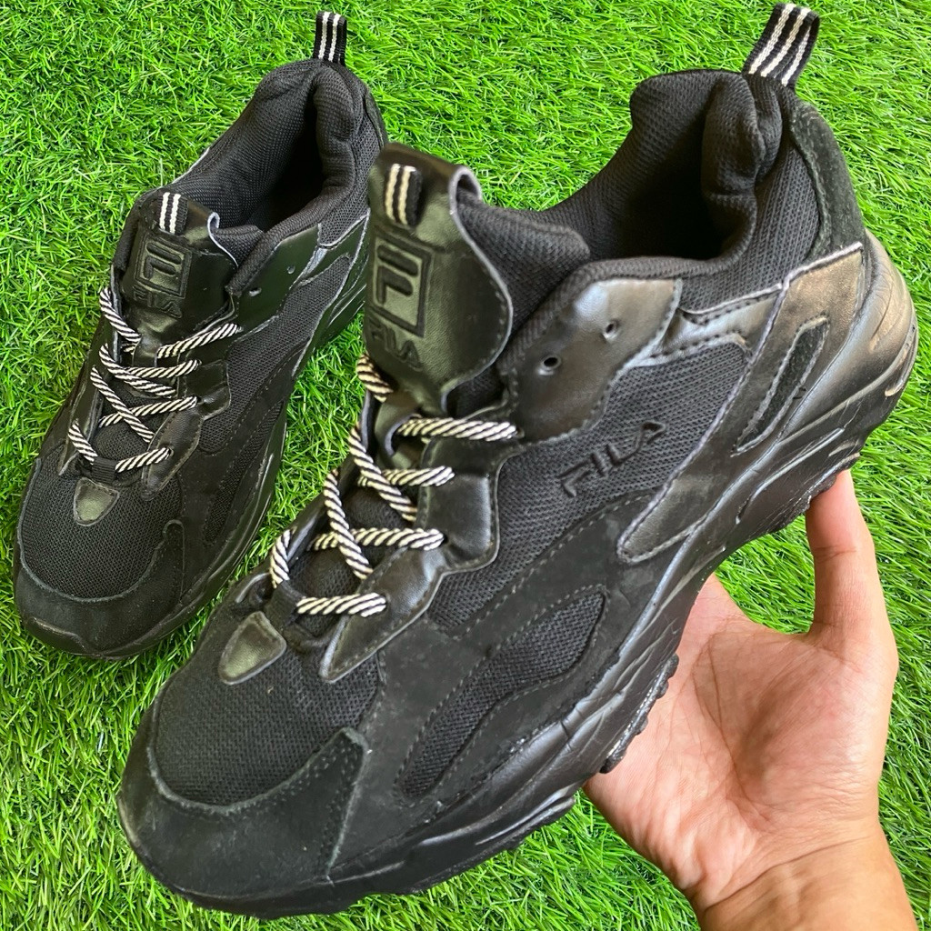 FILA Ray Tracer Full Black รองเท้าผ้าใบรองเท้า ไซส์ 44