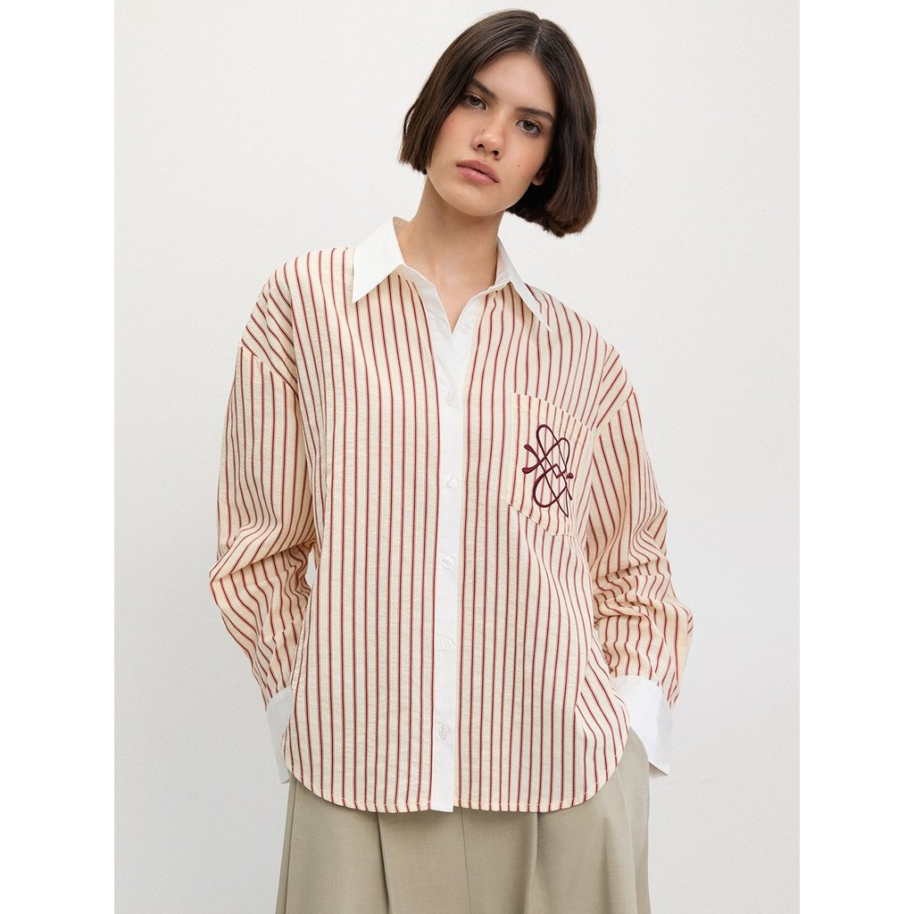 [Pomelo] เสื้อเชิ้ตติดกระดุมลายทาง / Striped Button-Up Shirt